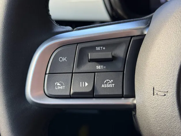 Fiat 600 1.2 Hybrid Icon Swiss Edition