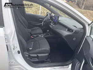 Toyota Corolla Touring Sports 1.8 HSD Comfort
