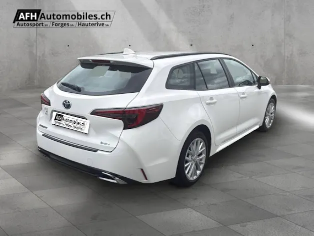 Toyota Corolla Touring Sports 1.8 HSD Comfort
