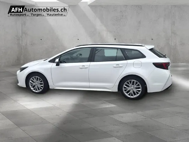 Toyota Corolla Touring Sports 1.8 HSD Comfort