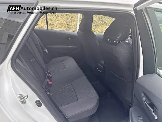 Toyota Corolla Touring Sports 1.8 HSD Comfort