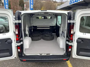 Renault Trafic Ene dCi120 2.0 Bus L1H1