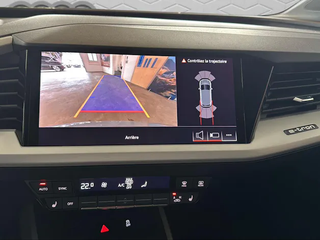 AUDI Q4 e-tron 45 quattro