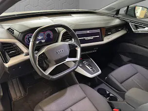 AUDI Q4 e-tron 45 quattro