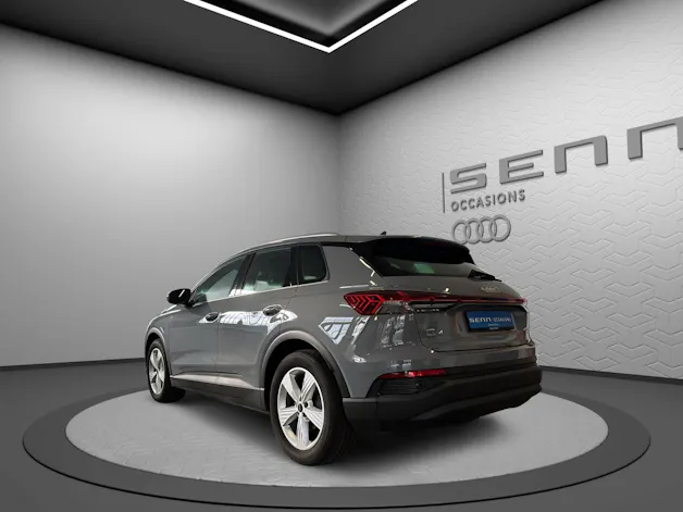AUDI Q4 e-tron 45 quattro