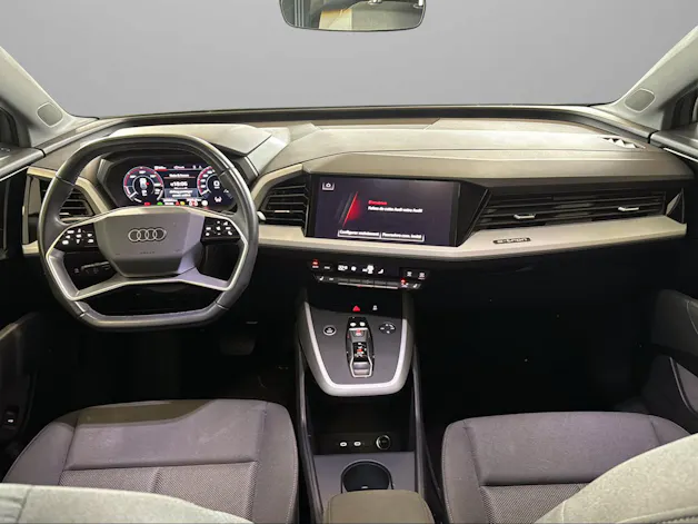 AUDI Q4 e-tron 45 quattro