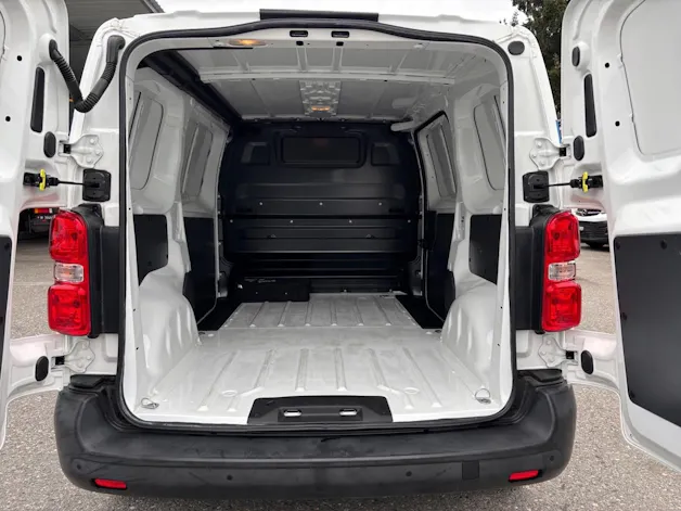 Fiat E-Scudo 50kWh L2 Lounge