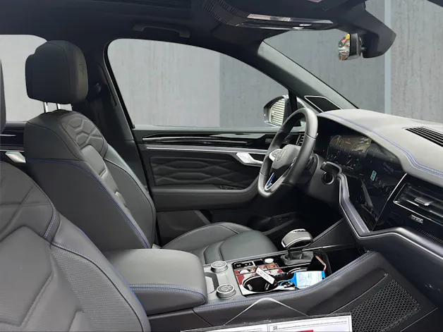 VW Touareg 3.0 TSI eHybrid R Final Edition Tiptronic