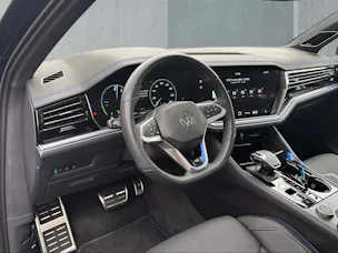 VW Touareg 3.0 TSI eHybrid R Final Edition Tiptronic