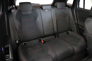 Mercedes-Benz GLA 200 7G-DCT