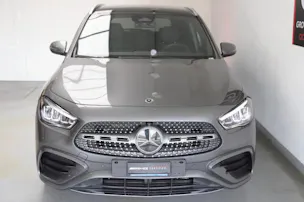 Mercedes-Benz GLA 200 7G-DCT