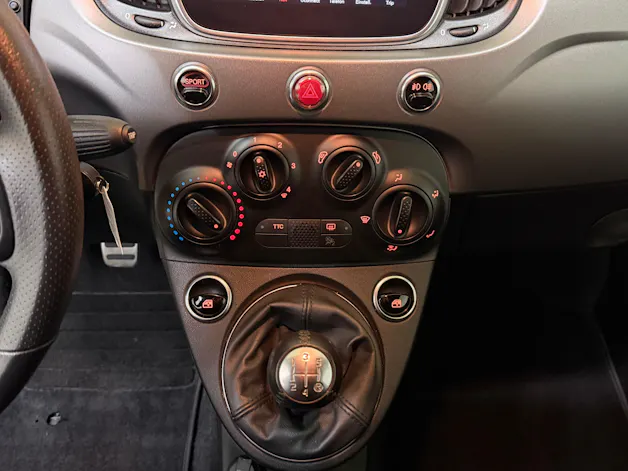 Fiat 595 1.4 16V Turbo Abarth F595