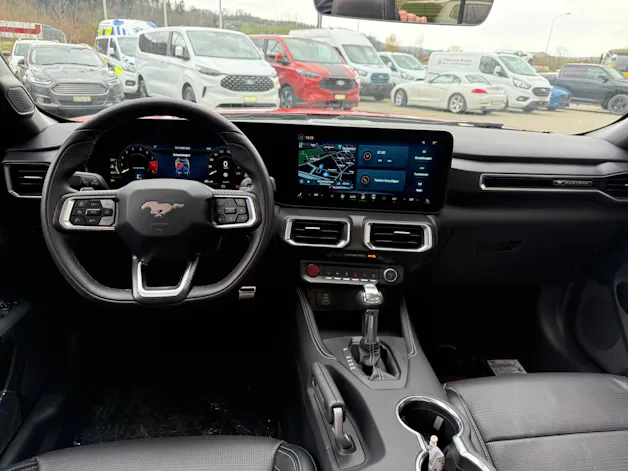 Ford Mustang Convertible 5.0 V8 GT Automat
