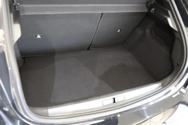 Peugeot 208 1.2 MHEV 110 Style