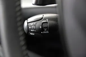 Peugeot 208 1.2 MHEV 110 Style