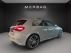 Mercedes-Benz A 250 4Matic 8G-DCT AMG Line