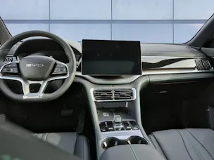 BYD Seal U DM-i Design AWD
