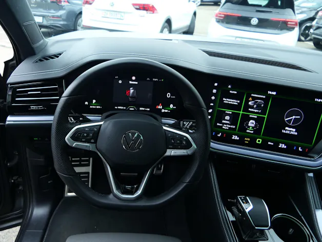 VW Touareg 3.0 TDI R-Line Tiptronic