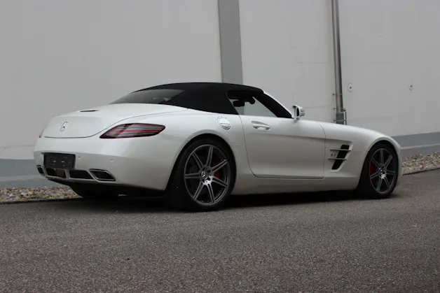 Mercedes-Benz SLS AMG Roadster