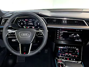 Audi e-tron S Sportback quattro