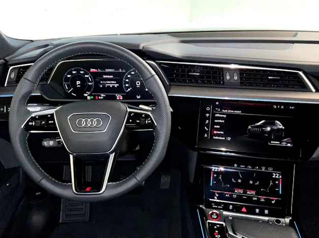 Audi e-tron S Sportback quattro