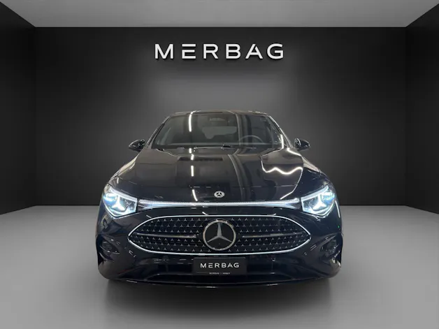 Mercedes-Benz CLA 220 8G-DCT 4Matic