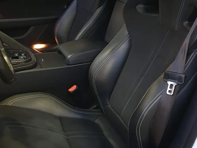 Jaguar F-Type R 5.0 V8 S/C