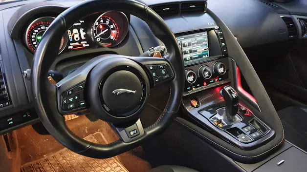 Jaguar F-Type R 5.0 V8 S/C