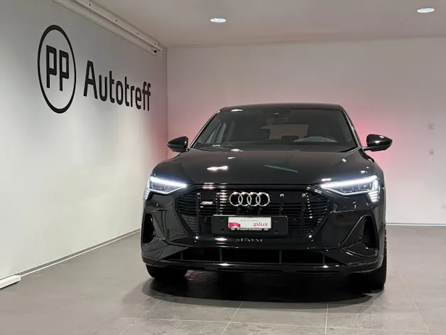 Audi e-tron 55 Sportback S Line Black Edition quattro