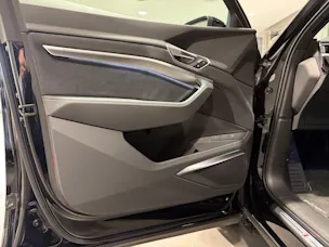 Audi e-tron 55 Sportback S Line Black Edition quattro