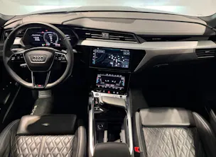 Audi e-tron 55 Sportback S Line Black Edition quattro