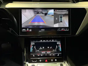 Audi e-tron 55 Sportback S Line Black Edition quattro