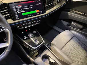 Audi Q4 e-tron 50 quattro