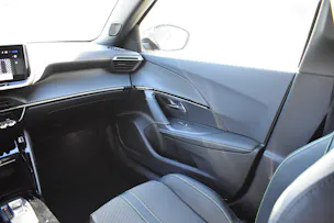 Peugeot 2008 156 e 54 kWh GT