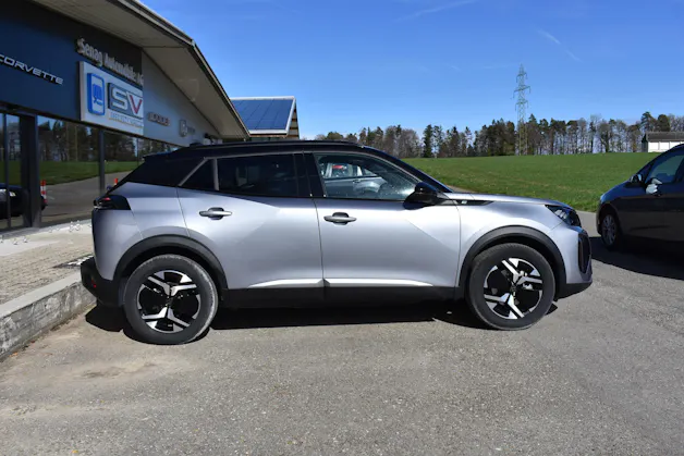 Peugeot 2008 156 e 54 kWh GT