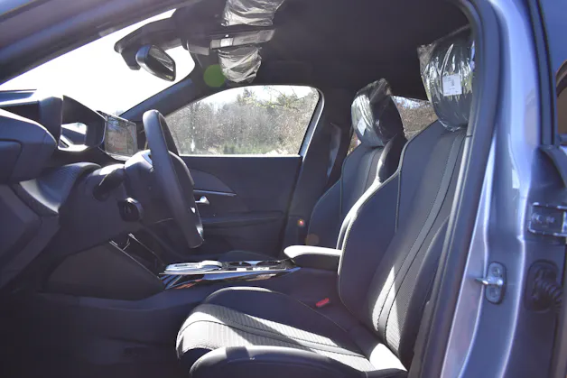 Peugeot 2008 156 e 54 kWh GT