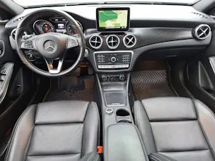 Mercedes-Benz GLA 250 Urban 4Matic