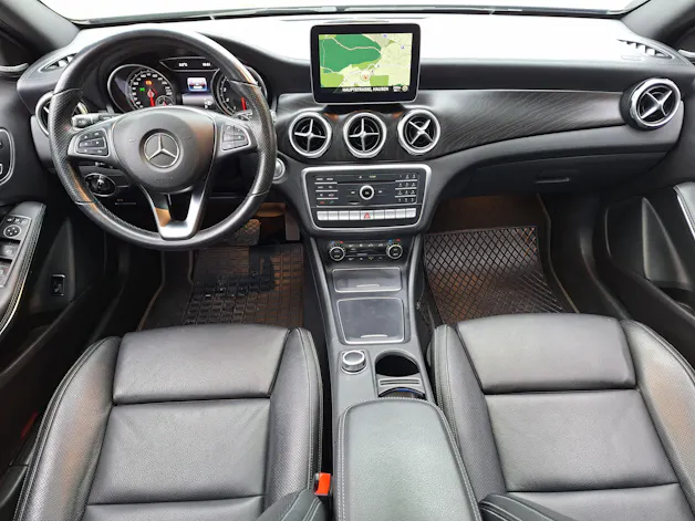 Mercedes-Benz GLA 250 Urban 4Matic