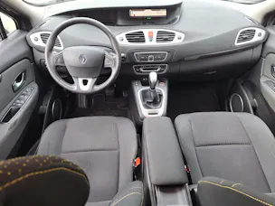 Renault Scénic 2.0 16V Dynam.