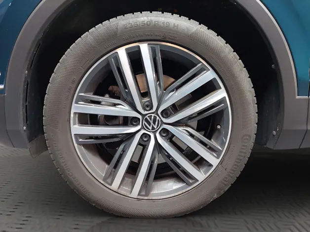 VW Tiguan 2.0 TDI SCR Elegance 4Motion DSG