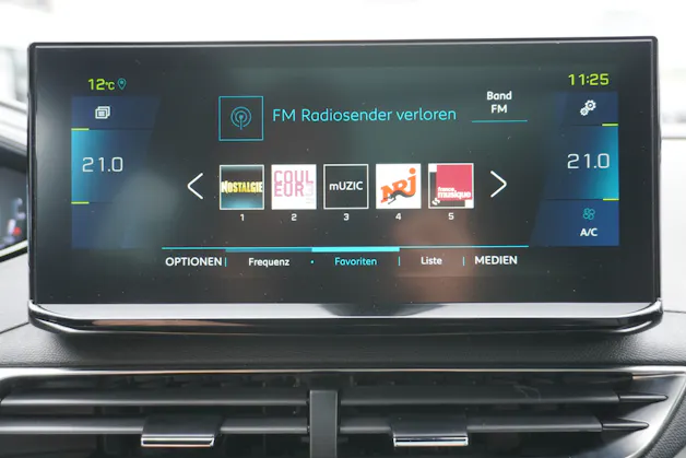 Peugeot 3008 300e Hybrid4 GT Pack EAT8