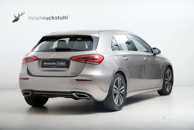 Mercedes-Benz A 220 Progressive 7G-DCT 4Matic