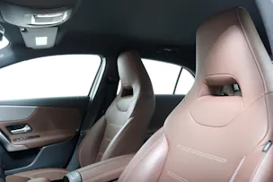 Mercedes-Benz A 220 Progressive 7G-DCT 4Matic