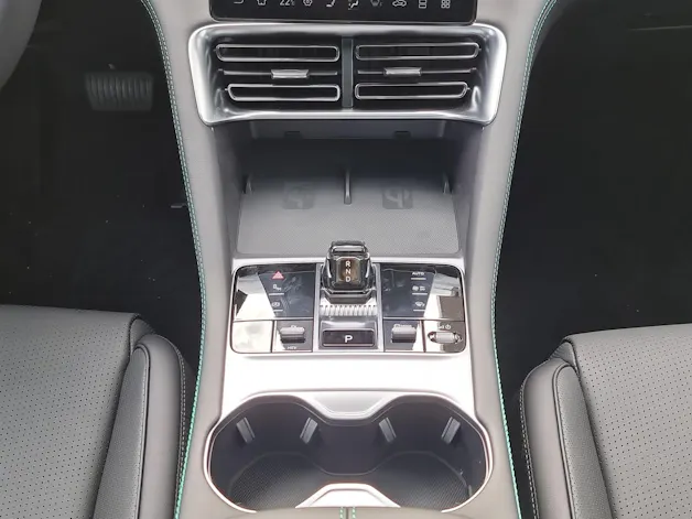 BYD Seal U DM-i Design