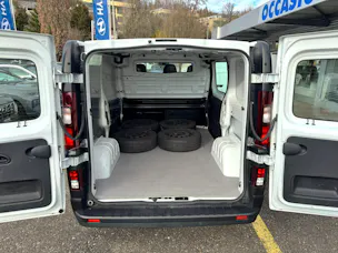 Renault Trafic dCi120 2.0 Bus L1H1