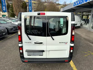 Renault Trafic dCi120 2.0 Bus L1H1