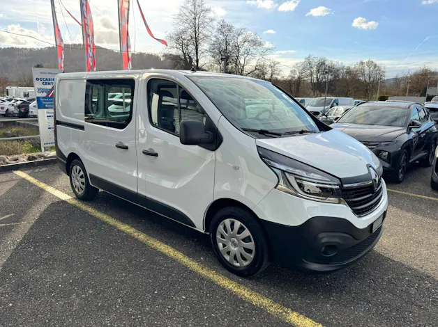 Renault Trafic dCi120 2.0 Bus L1H1