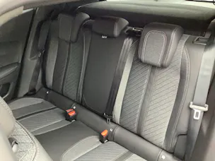 Peugeot 2008 1.2 145 MHEV Allure Premium