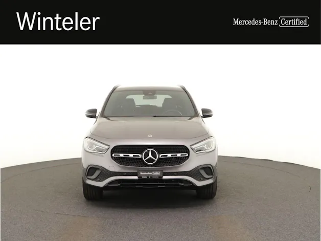 Mercedes-Benz GLA 200 Progressive