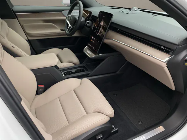 Volvo ES90 Ultra